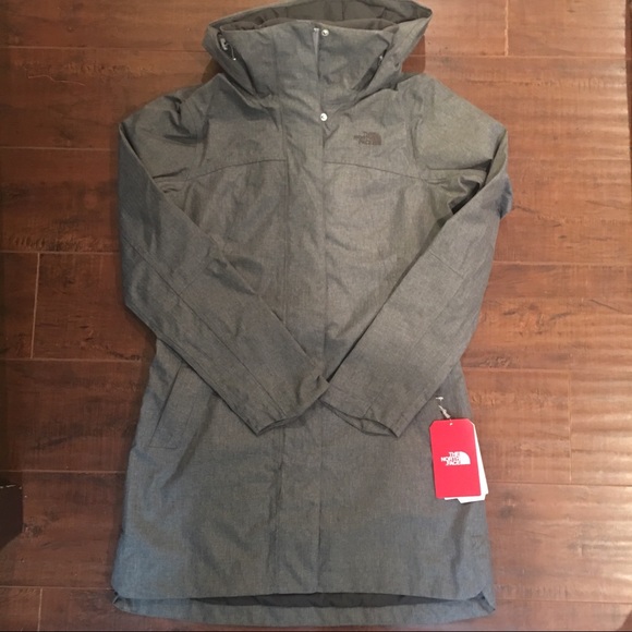 ⚠️One Left⚠️Large North Face Trench Raincoat - Picture 2 of 7